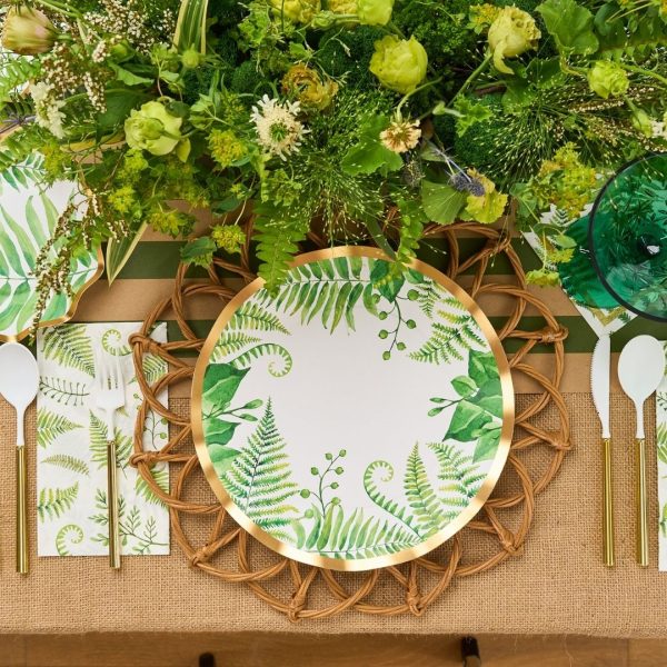 Fern & Foliage Table Setting For 8 Guests Cheap - Image 2