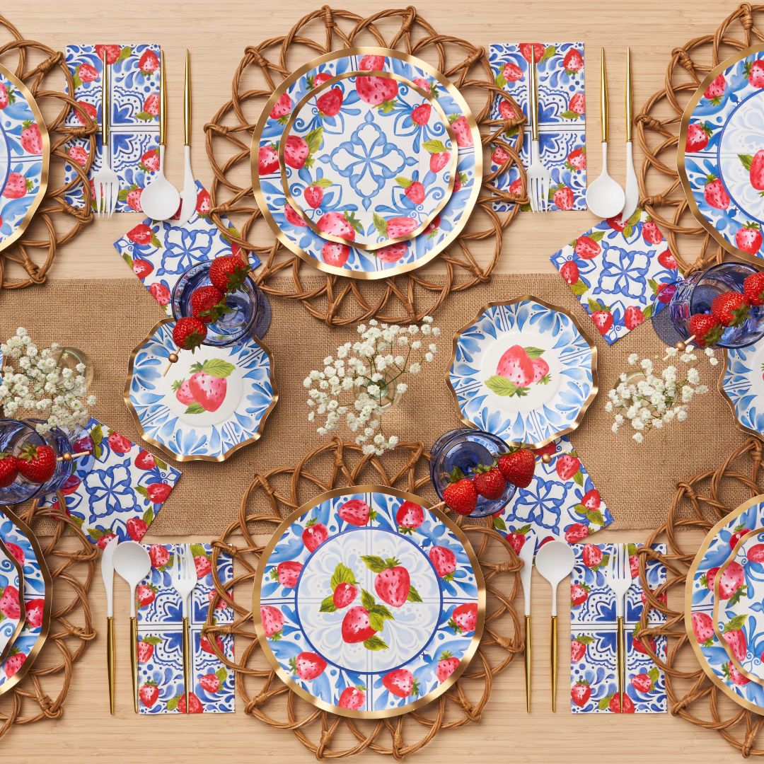Bleu Strawberries Table Setting Cheap